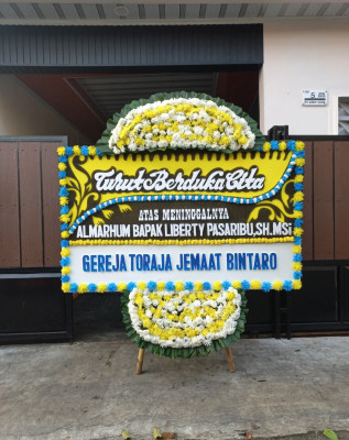 Papan Bunga Duka di Jurang Jaler